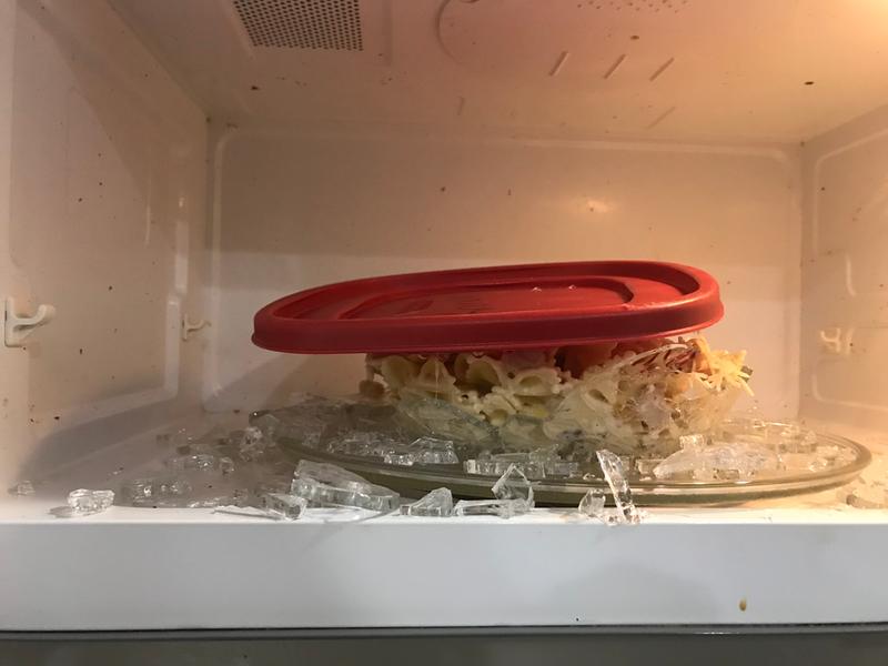 Rubbermaid® Glass Food Storage Containers with EasyFind Lids Bed Bath and Beyond Canada