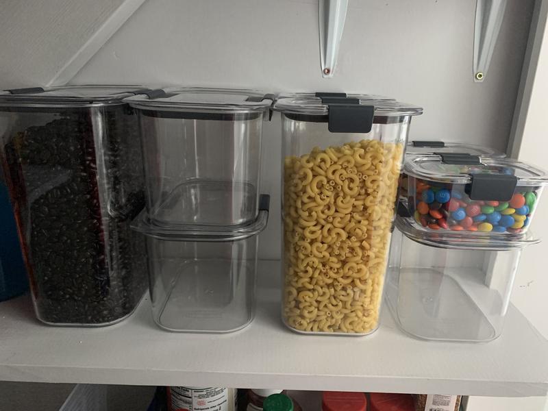 Rubbermaid, Brilliance Pantry Organization & Food Storage Containers with  Airtight Lids - Zola