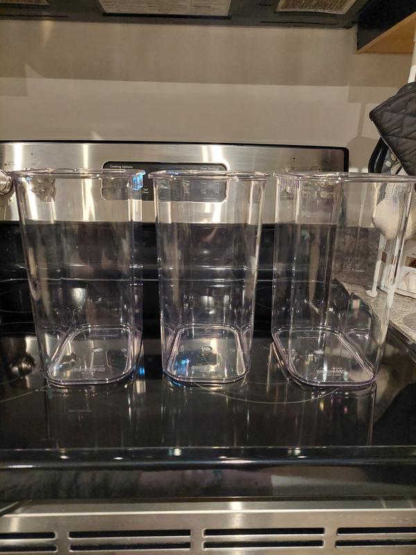 Rubbermaid® Brilliance™ 9Piece Pantry Food Storage Container Set Bed