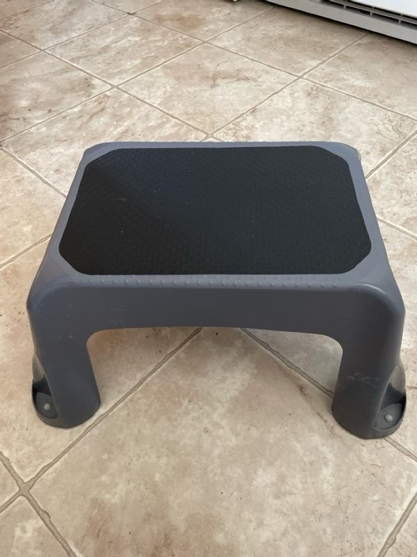 Rubbermaid plastic small black step stool clearance