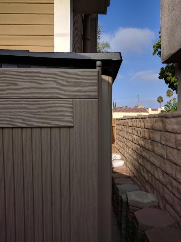 Door hinge falling out