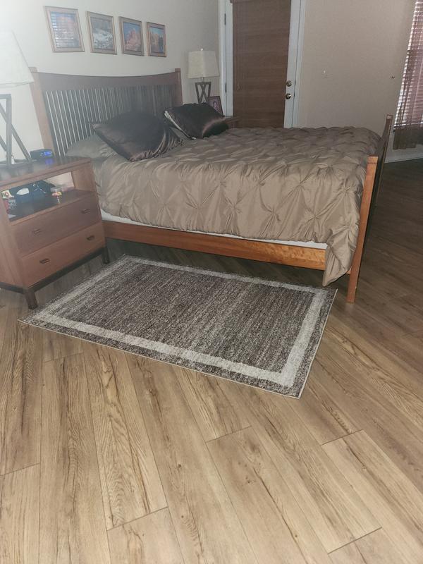 Bedside rug looks great!