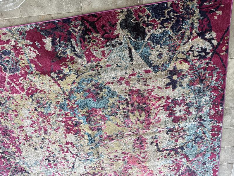 Doesn’t even look like the same design 😡