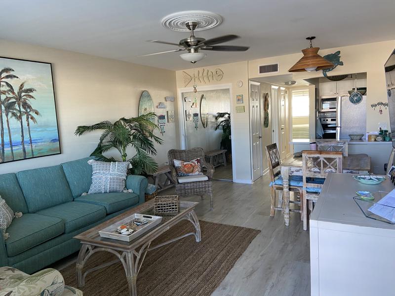 New jut rug in our beach condo