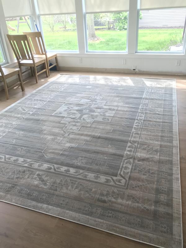 7' x 10' Whitney Rug