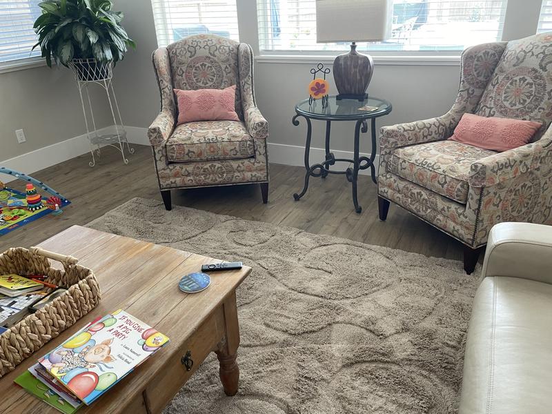 Living room with 8x10 rug