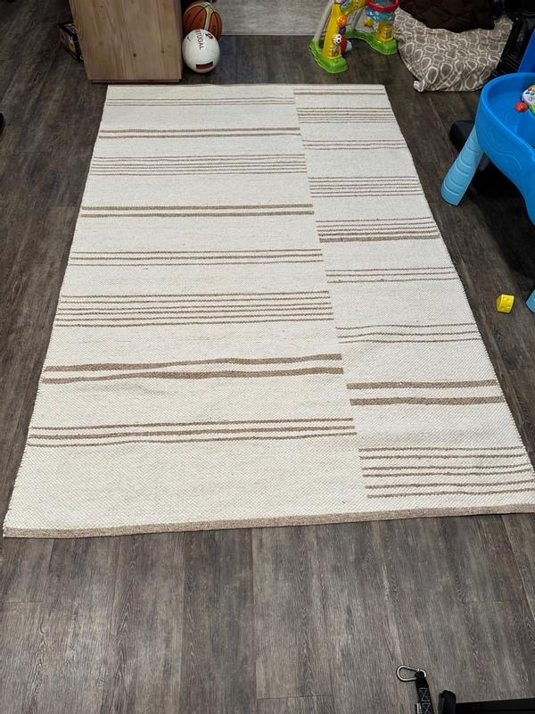 nuLOOM Birchwood Reversible Striped Wool 2ft. 6in. x 8ft. Sand Area Rug ...