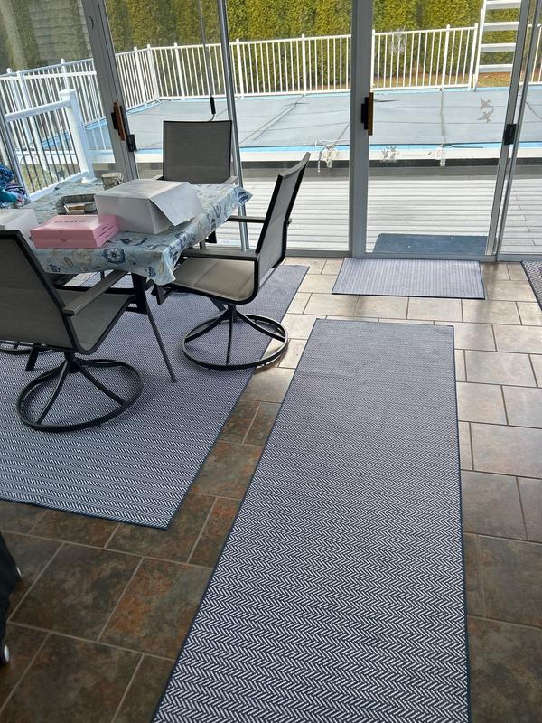 Customer carousel item 1.