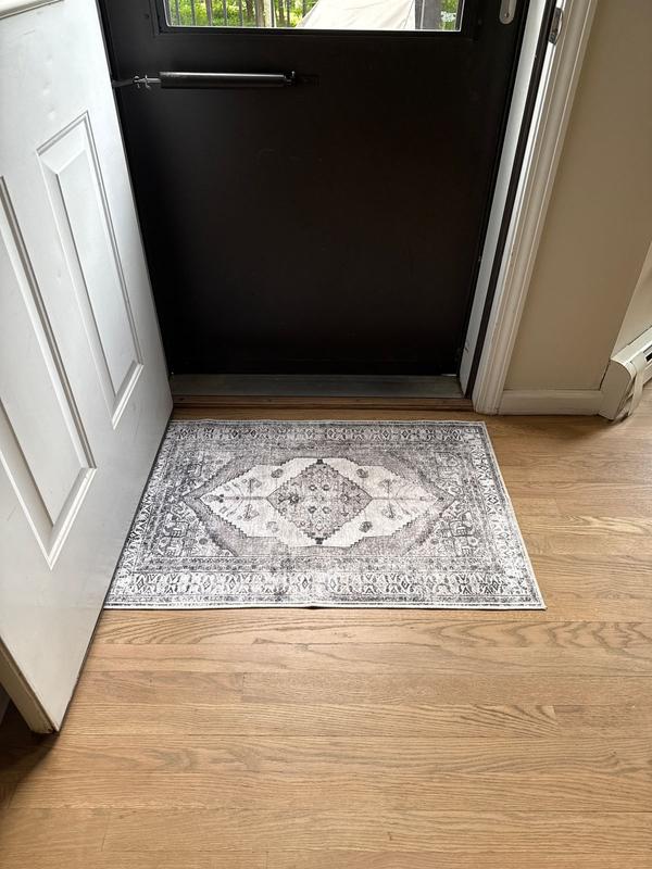 nuLOOM Khalani SplashGuard Machine Washable 5ft. x 8ft. Light Grey Area ...