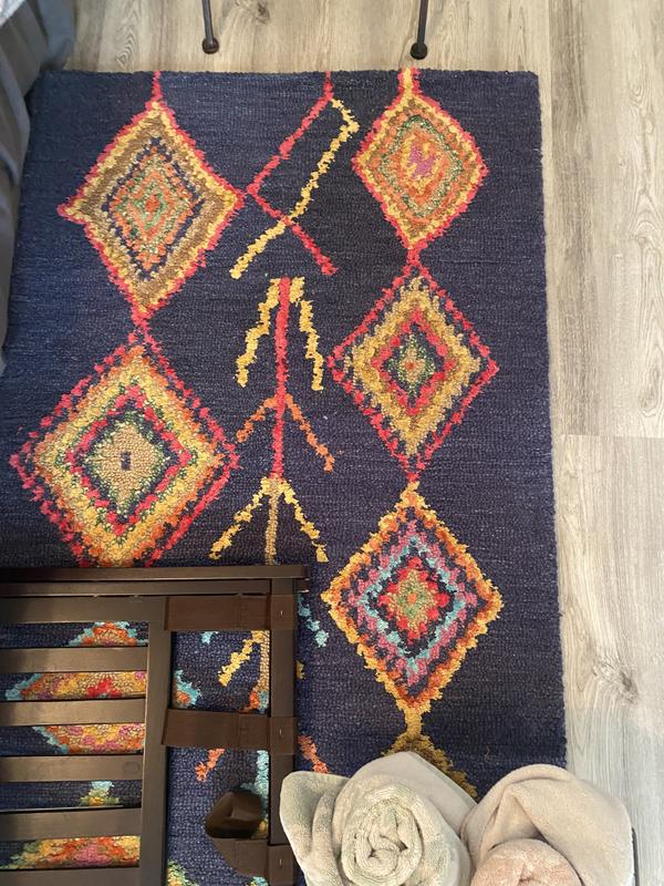 Perfect condition rug, wish they all were like this one