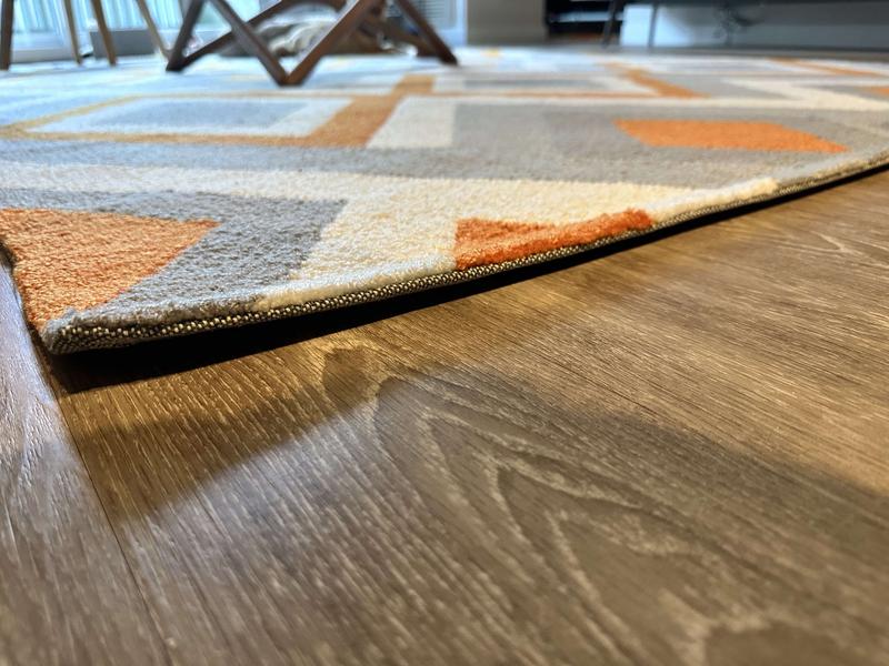 Having trouble flattening carpet at edges