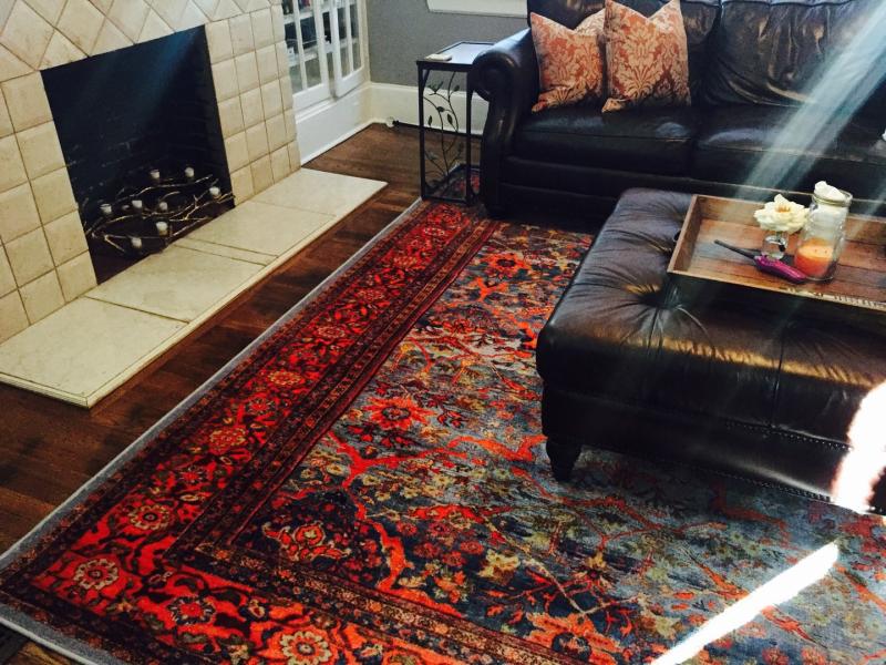nuLOOM Sultanabad 8 x 10 Orange Indoor Border Area Rug at Lowes.com