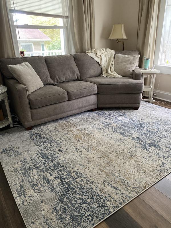 Beautiful compliment to the floor and couch