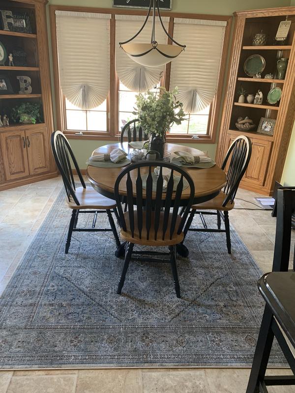 This is the rug in daylight.