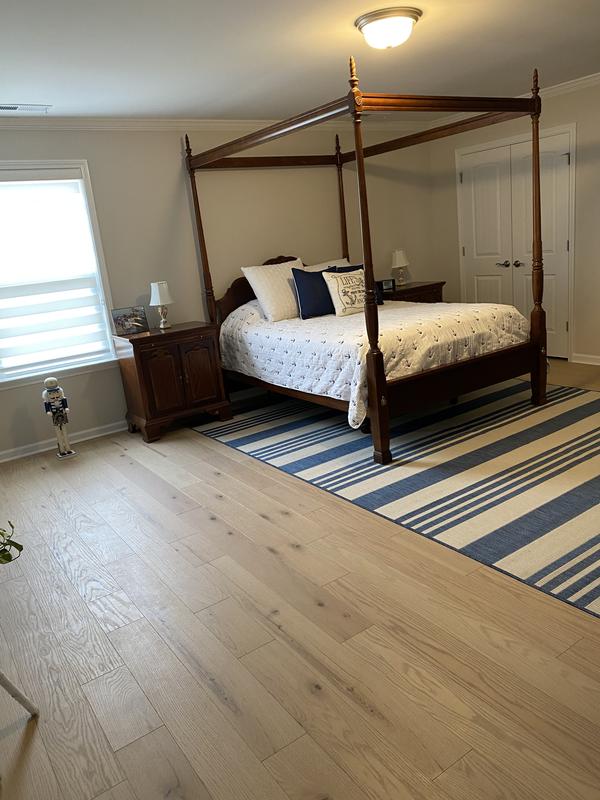 Nautical striped durable carpet