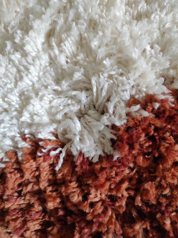 Trying to show how thick the weave is