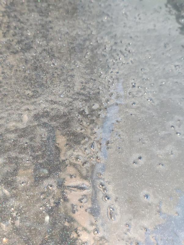 Small bubbles, but they don't bother me!