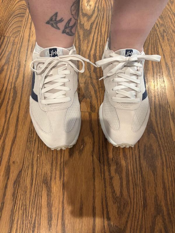 Review Thumbnail Image 1 379738834