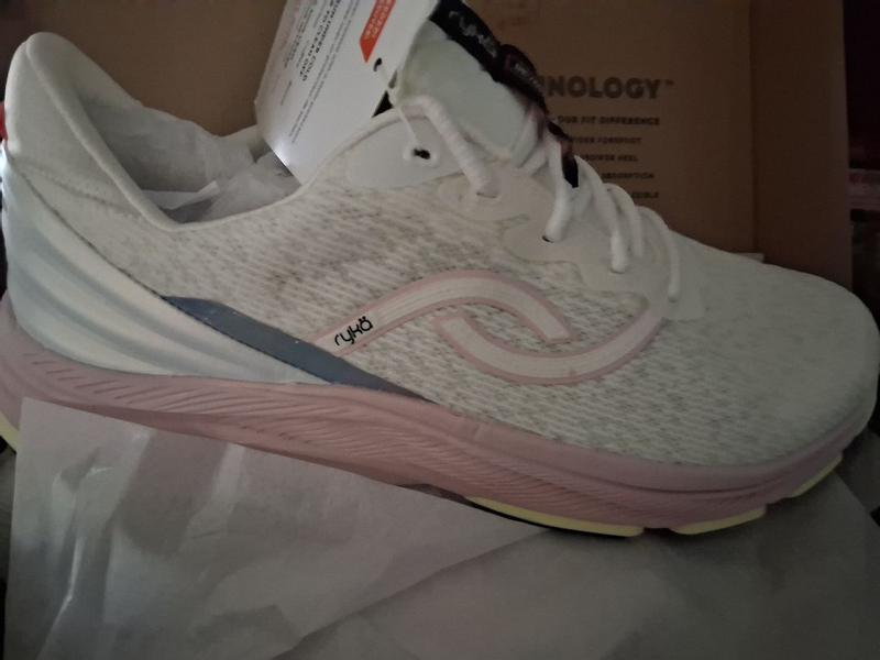 Customer carousel item 3.