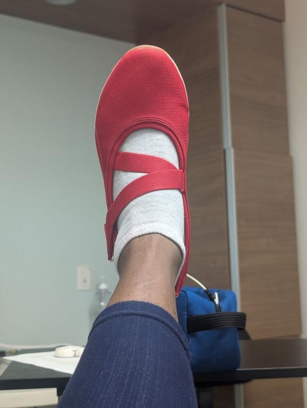 Customer carousel item 11.