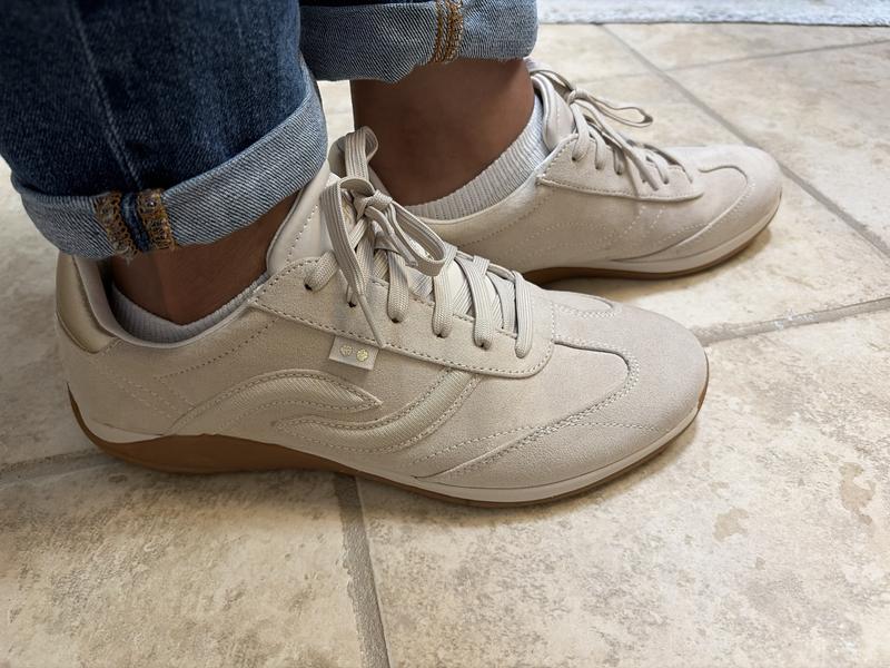 Review Thumbnail Image 1 382724277