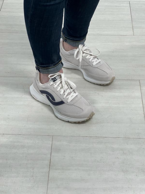 Review Thumbnail Image 0 379628862