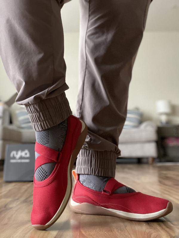 Customer carousel item 1.