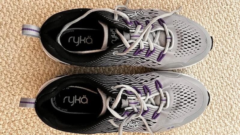 【ryka 】 NEW COLOR フィットネスシューズ TENACITY 25 Dance Studio Sneakers - Tenacity High Top Ryka | Woman Within