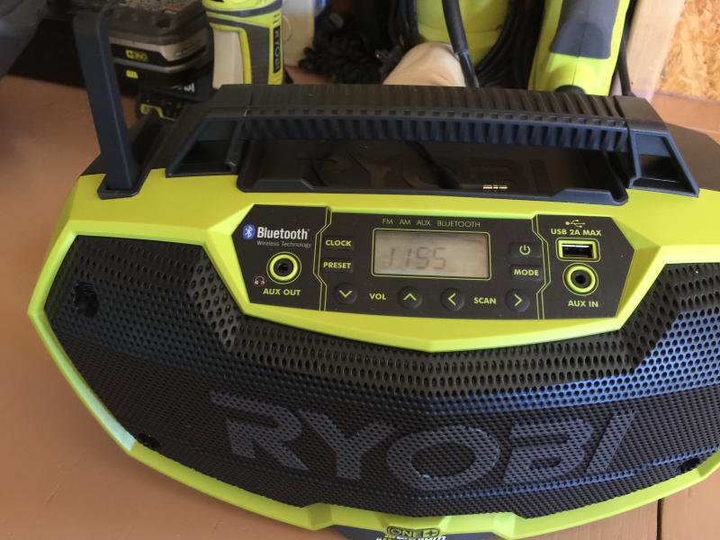 ryobi one  18v hybrid 2 speaker radio with bluetooth