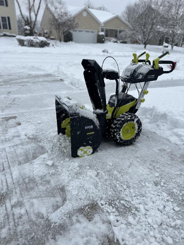 Ryobi 40v deals brushless snow blower