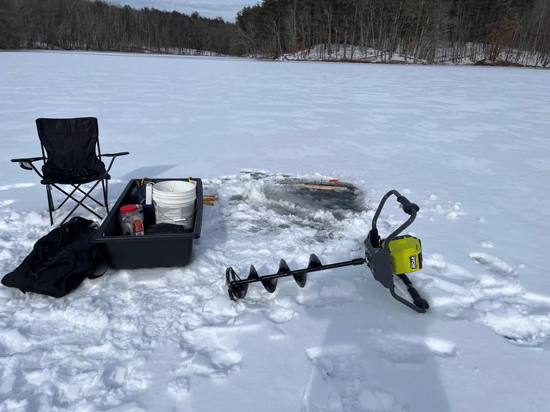 Ice Fishing - Power Ice Auger - Trainers4Me