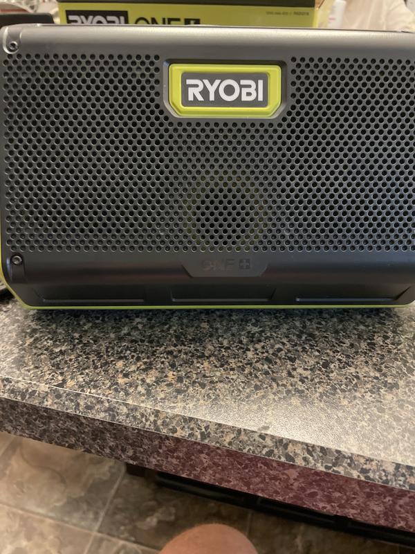 Radio/altavoz compacto con Bluetooth ONE+ de 18 V - Herramientas RYOBI