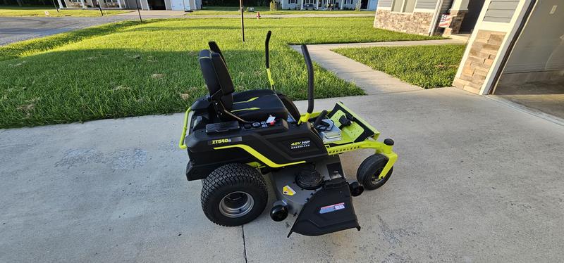 Ryobi electric zero turn best sale mower loader