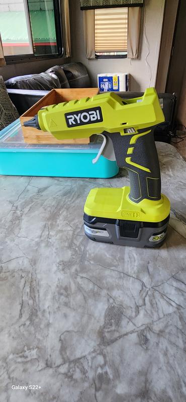 RYOBI - Full Size Glue Sticks (24-Piece) - A1932402 