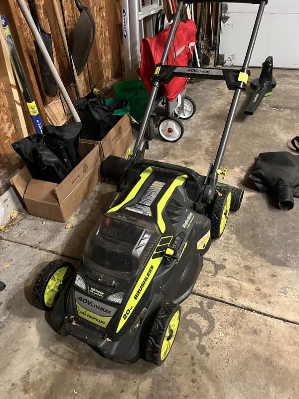 40V 20 BRUSHLESS SELF PROPELLED MOWER WITH 5AH BATTERY CHARGER RYOBI Tools
