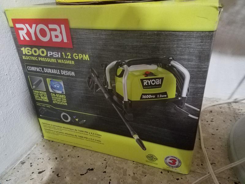 1600 PSI Electric Pressure Washer