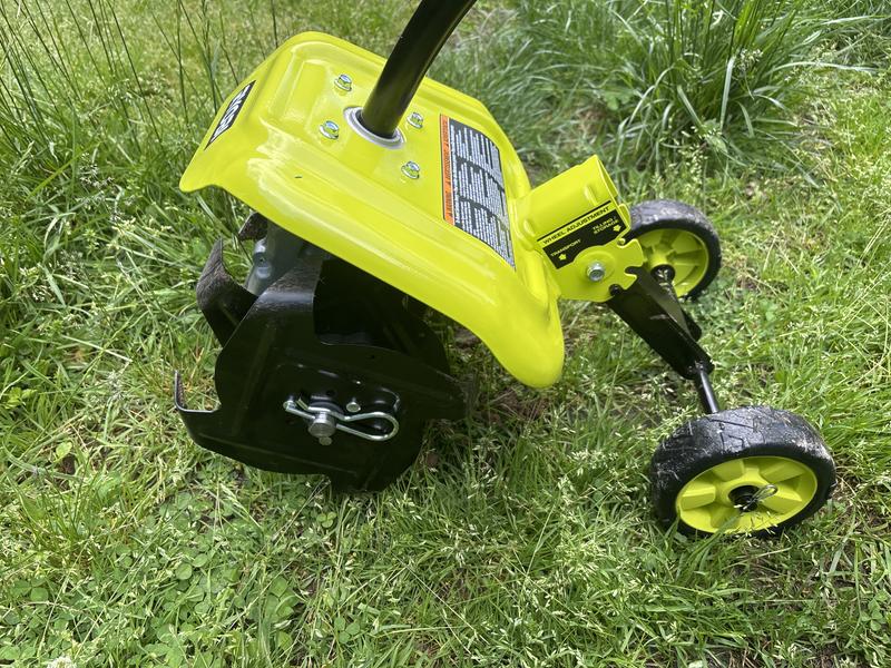 RYOBI 4-Stroke 30 cc Attachment Capable Straight Shaft Gas Trimmer
