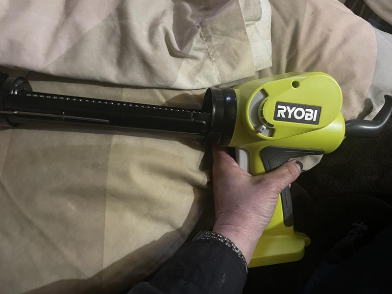 18V ONE+ POWER CAULK & ADHESIVE GUN - RYOBI Tools