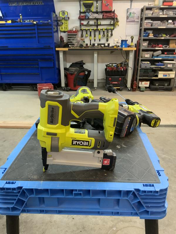 RYOBI ONE+ Airstrike 18GA Narrow Crown Stapler Kit with 2.0Ah