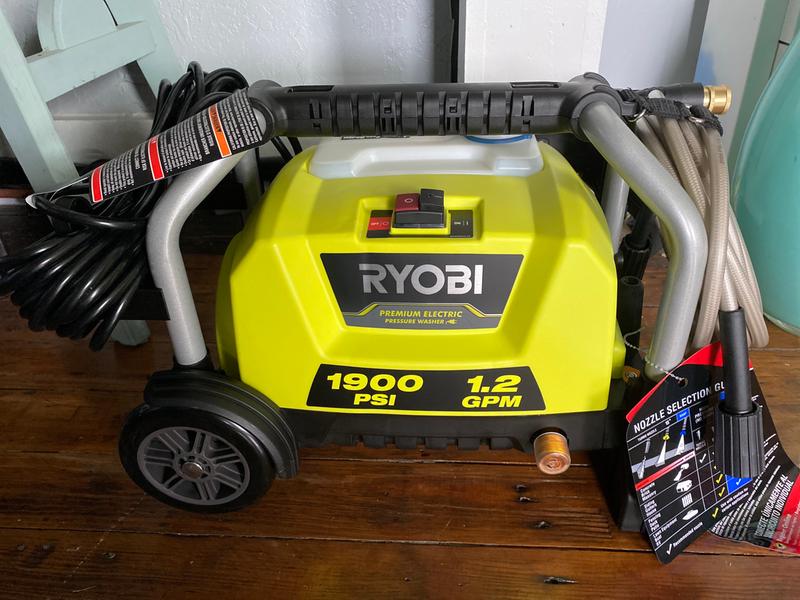 1800 PSI 1.2 GPM Electric Pressure Washer - RYOBI Tools