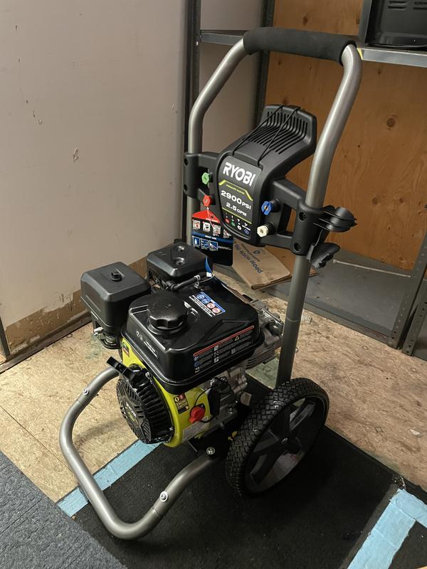 2900 PSI GAS PRESSURE WASHER - RYOBI Tools