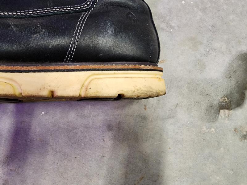 I-90 DuraShocksÂ® Moc-Toe 6