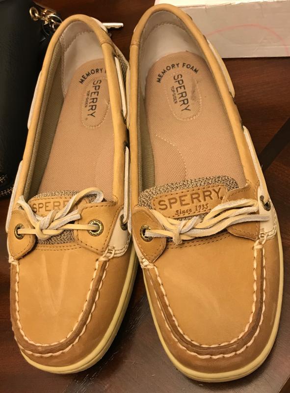 sperry angelfish rose gold