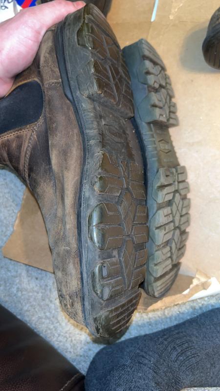 Made in Italy Footmark Comfortデットストック　26 Amazon.com: TOMS Men's Boot, Brown, 11.5 : Clothing, Shoes
