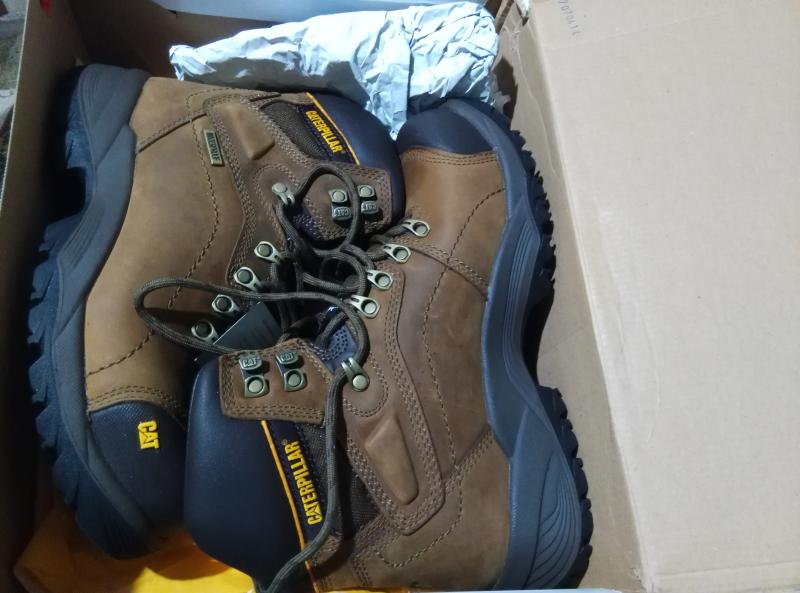cat diagnostic safety boots