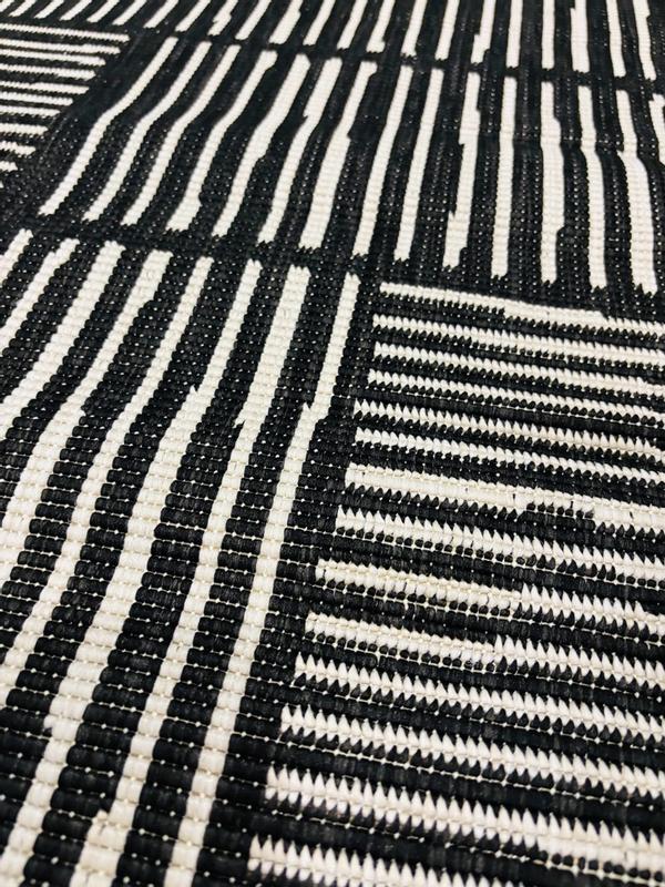 World Rug Gallery Garden 8 x 10 (ft) Flatweave Polypropylene Black ...