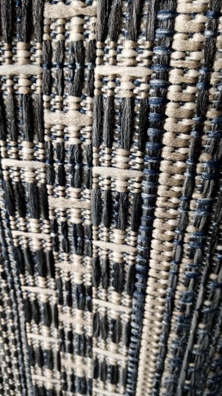 Nicely weaved pattern