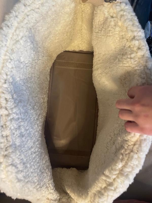 sherpa-tan-luxe-tote-fashionable-pet-carrier-medium-petco
