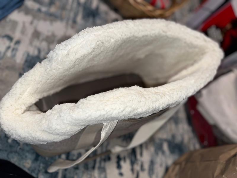 sherpa-tan-luxe-tote-fashionable-pet-carrier-medium-petco