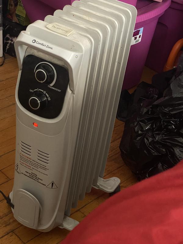 Comfort Zone Up to 1500-Watt Convection Tower Indoor Electric Space Heater  with Thermostat in the Electric Space Heaters department at Lowes.com